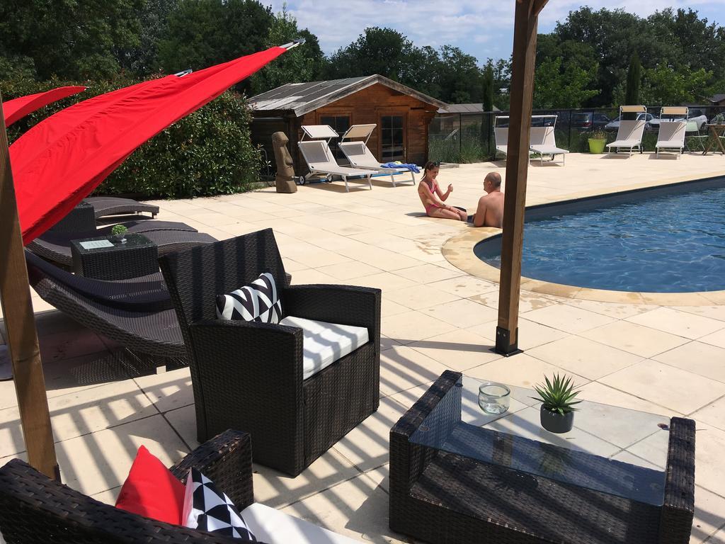 Logis Hotel & Spa Dejeunez Sous L'Arbre Руссе Екстер'єр фото